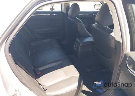 2010 Chrysler 300 Touring/Signature Series/Executive Series из США, поврежденный, VIN 2C3CA5CV2AH180310